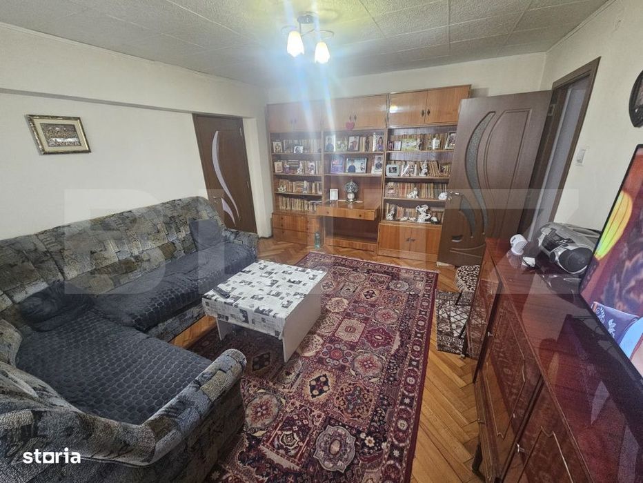 Apartament de vanzare 4 camere - Beclean