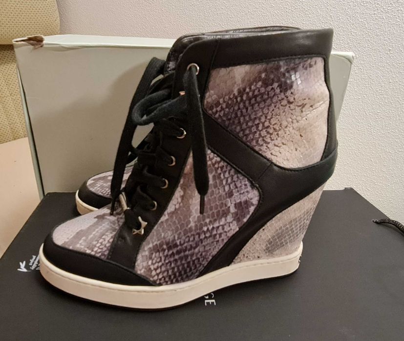 Ghetute Jimmy Choo 37