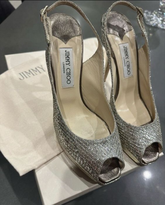 Jimmy choo marime 40