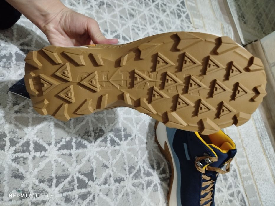 Humtto термо кроссовки 38