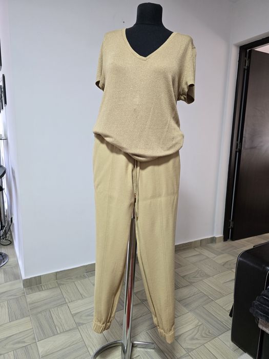 Pantaloni tip cargo din vascoza, cu buzunare