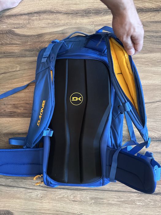 Dakine Poacher 32 rucsac ski snowboard