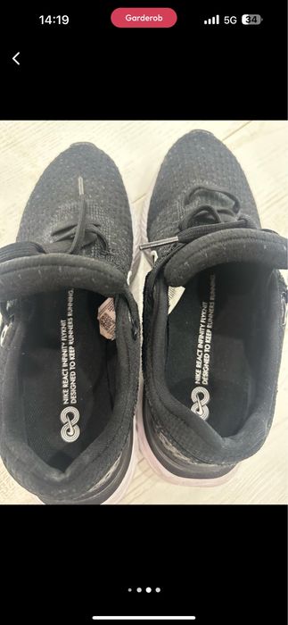 Кроссовки Nike, новые