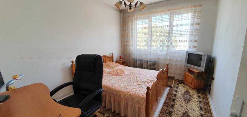 Дава се под наем Тристаен апартамент в София, Дружба 1 - 90 кв.м за 663 € - Снимка #3