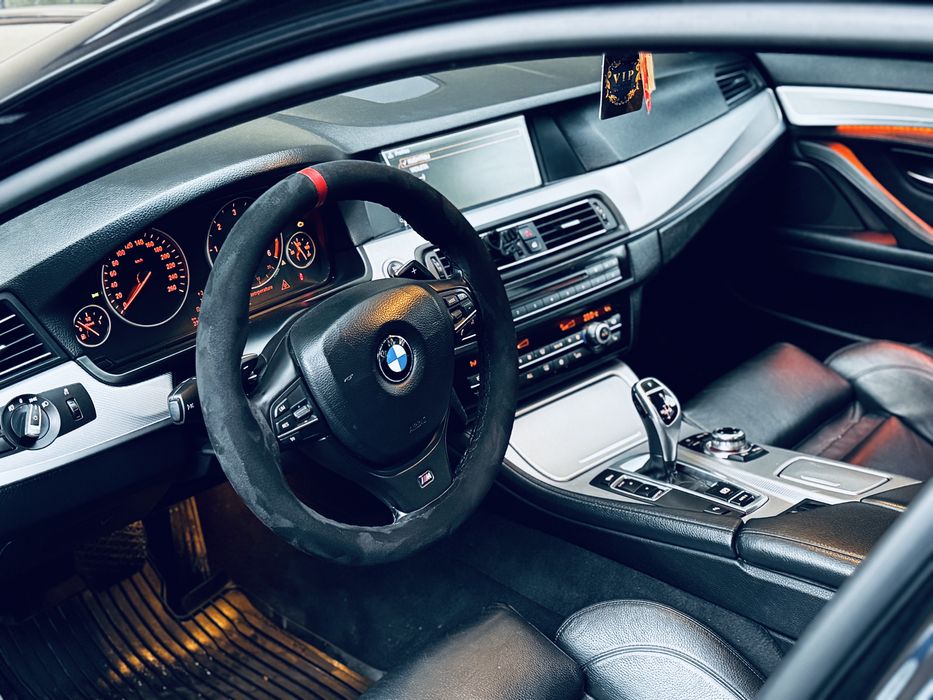 BMW 520D / 2012 / M-Pachet / Navi Mare / Rate & Cash & BuyBack