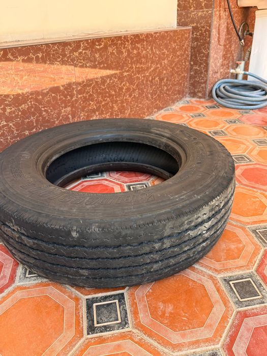 BRIDGESTONE Isuzu 215,75,17,5