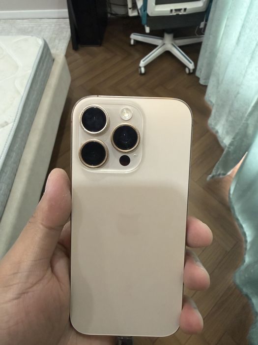 Айфон 16 про 256 apple