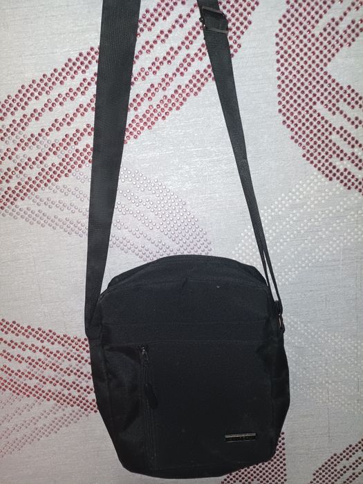 Студенттерге немесе ерлерге арналған барсетка