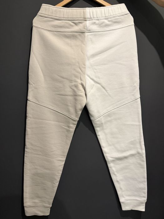 Анцуг hyper clothing