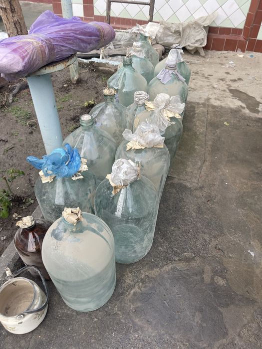 Бутыль продается срочно!