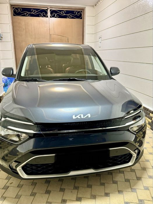 KiA Carens 2-poz sotiladi! Xolati ideal. Kraska tozza
