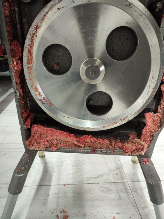 Продам обрезки, мясные отходы для собак