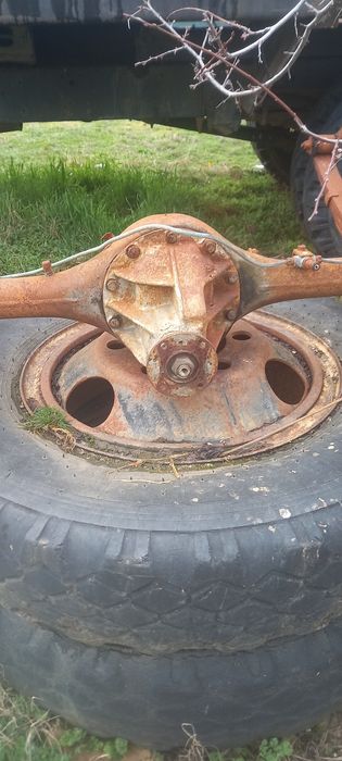 Заден мост -Москвич