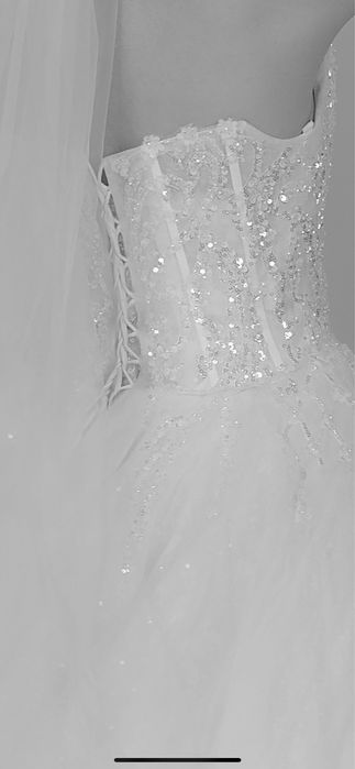 Свадебное платье.Размер S-M.