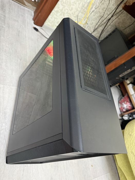 Корпус для ПК (компьютера)