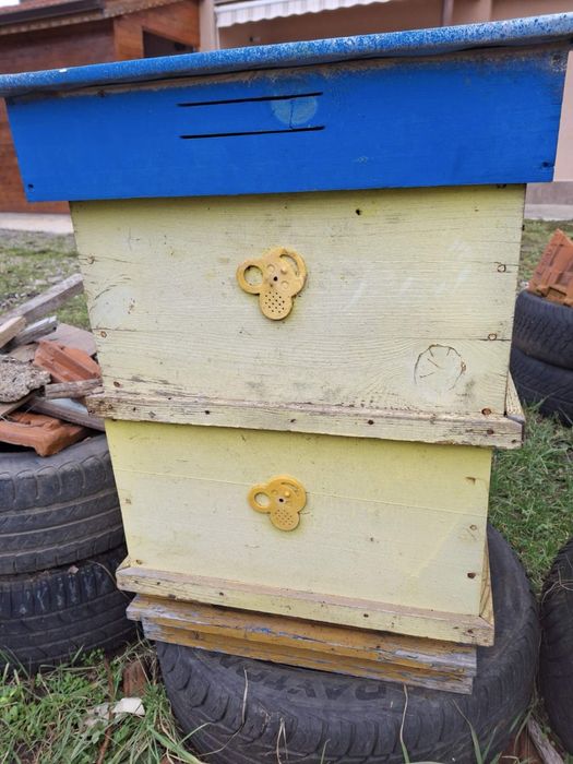 Продавам кошери втора  употреба