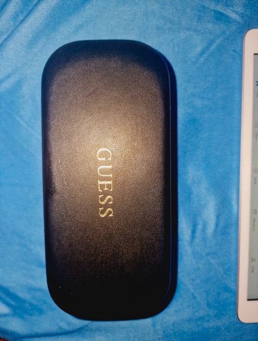 Ochelari de soare Guess