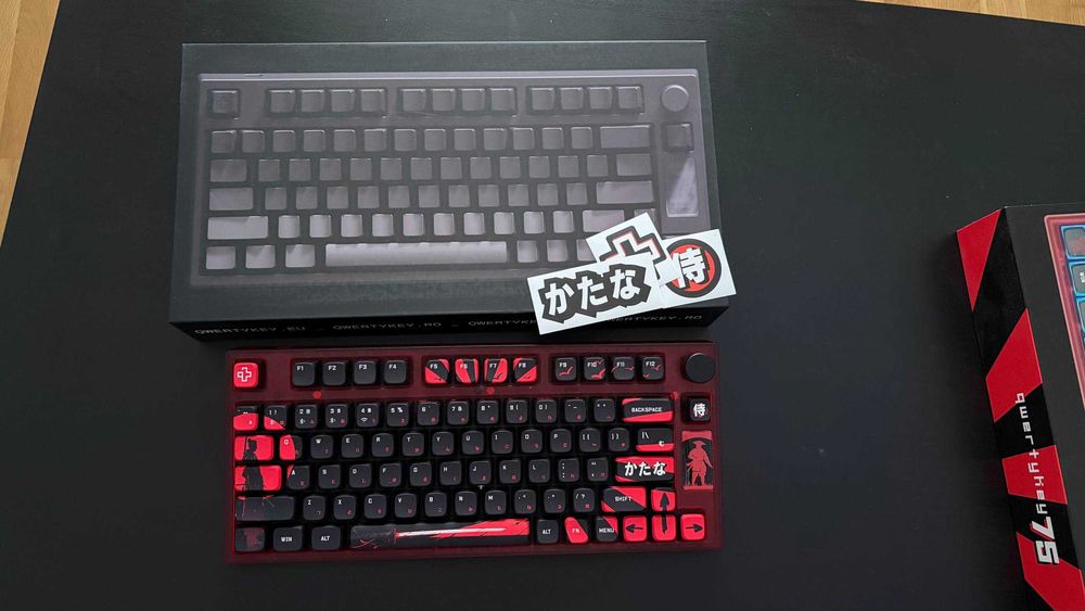 QwertyKey75 Samurai Mechanical Keyboard – Full Set