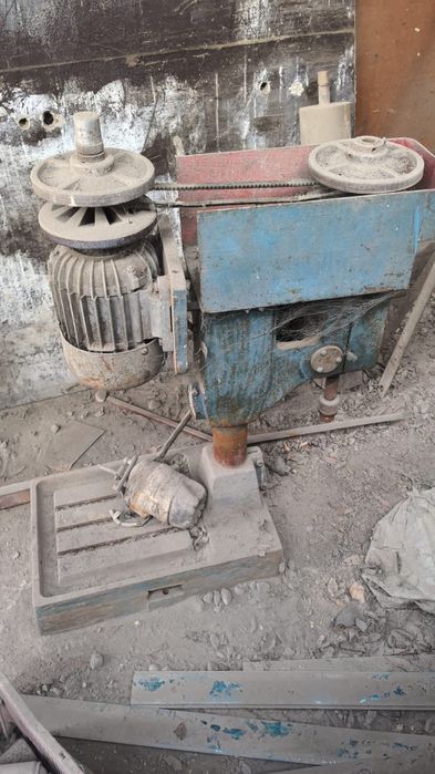 Сверлильный станок