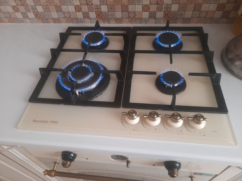 Газовая плите встроенная набор