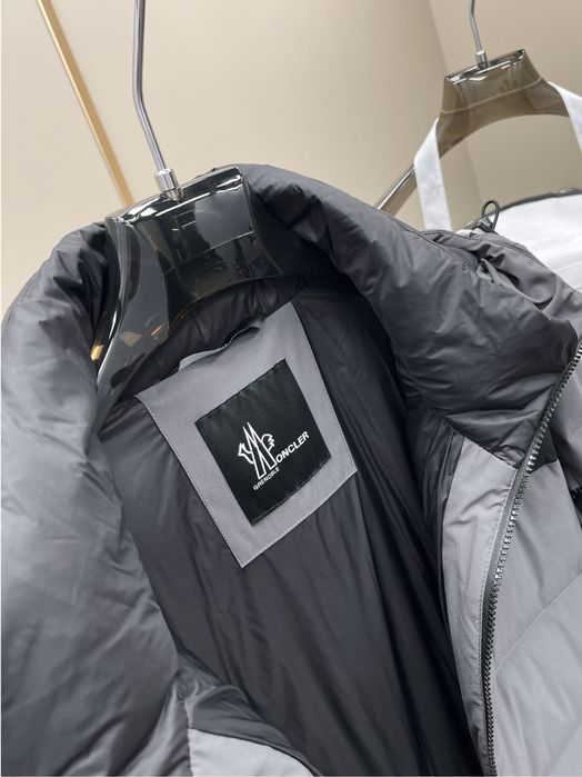 Geaca Moncler , calitate premium , pe comanda , noua , L