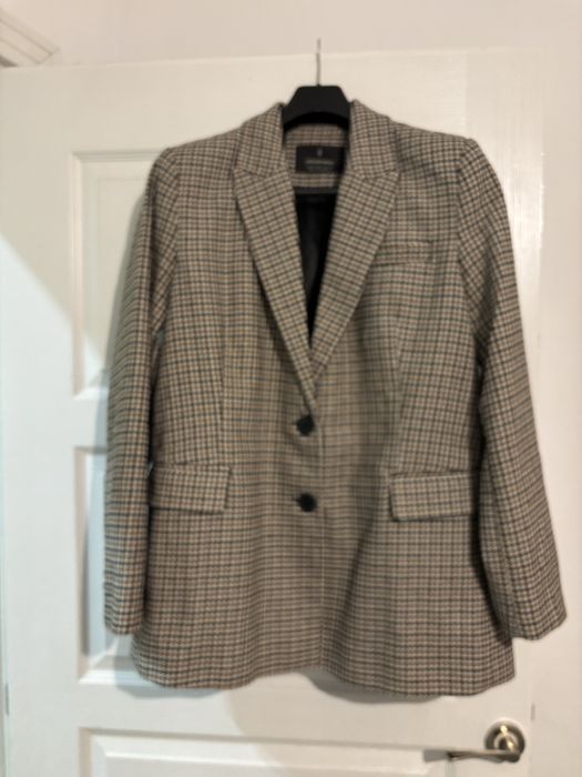 Разпродажба! Есен сака,тренчкот, бомбър