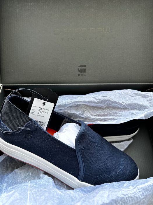 Нови кецове G STAR