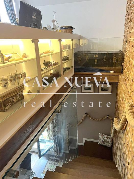 Продава се Къща в София, Център - 400 кв.м за 1 €/кв.м - Снимка #6