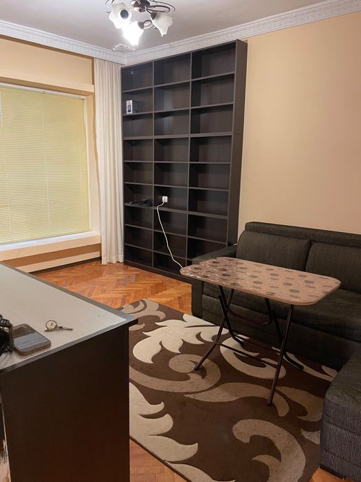 Продава се Тристаен апартамент в Шумен, Добруджански - 77 кв.м за 1458 €/кв.м - Снимка #2