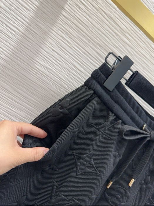 LVL дамско долнище New Season