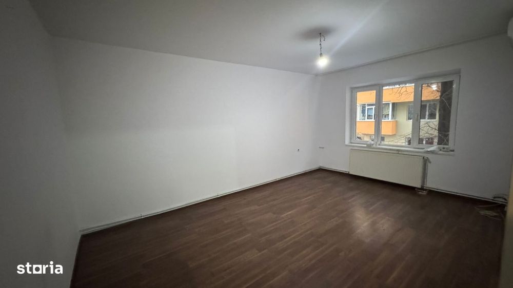 Apartament Dristor| Vitan | 3 camere| 2 bai| 2 balcoane| Centrala Term