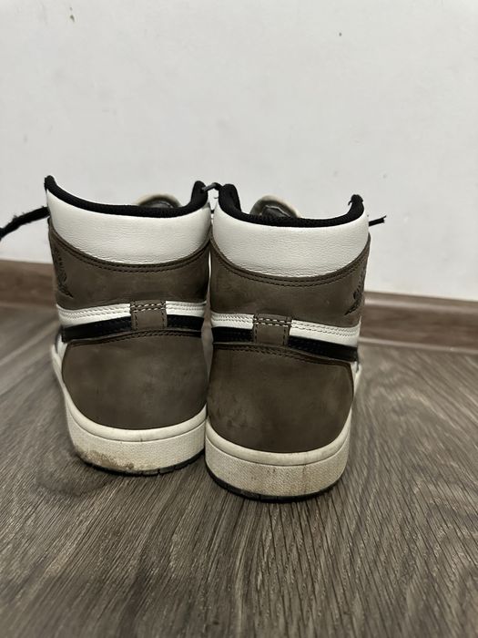 Air Jordan 1 High Dark Mocha