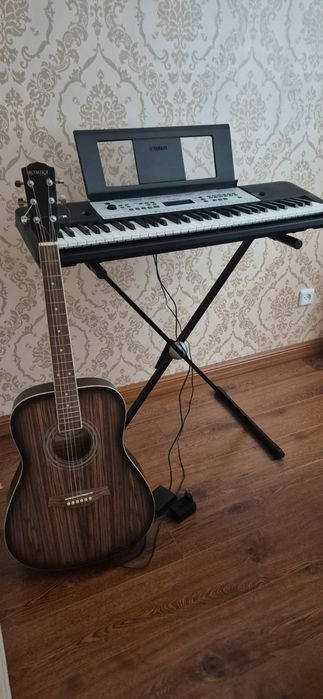 Продается синтезатор YAMAHA YPT-260 (Гитара в подарок)
