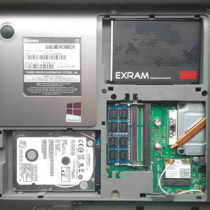 Toshiba Core i5 + SSD 120Gb. FullHD