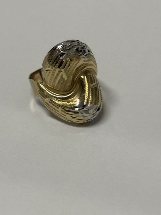 златен дамски пръстен 2.59гр 14к 585