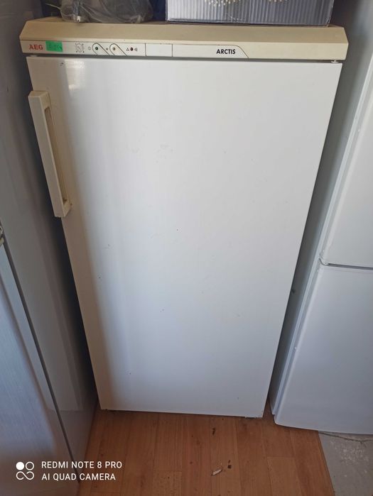 Вертикален фризер AEG 60/60/1.30