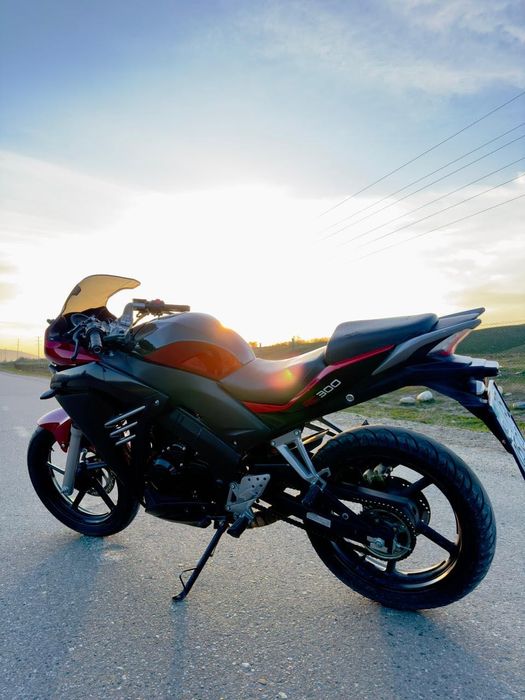 В продаже Racer RC 300