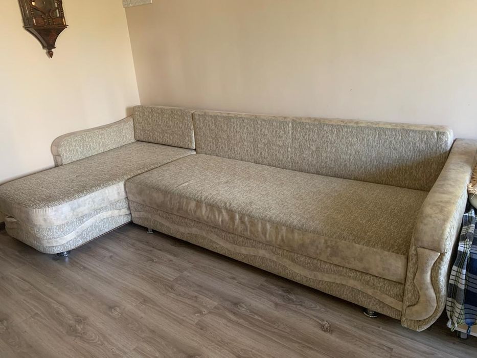 Срочно продам Диван раскладной