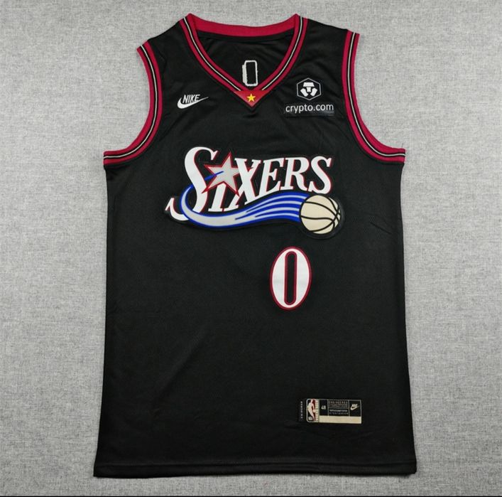 Modele noi de maiouri NBA 2025-2026