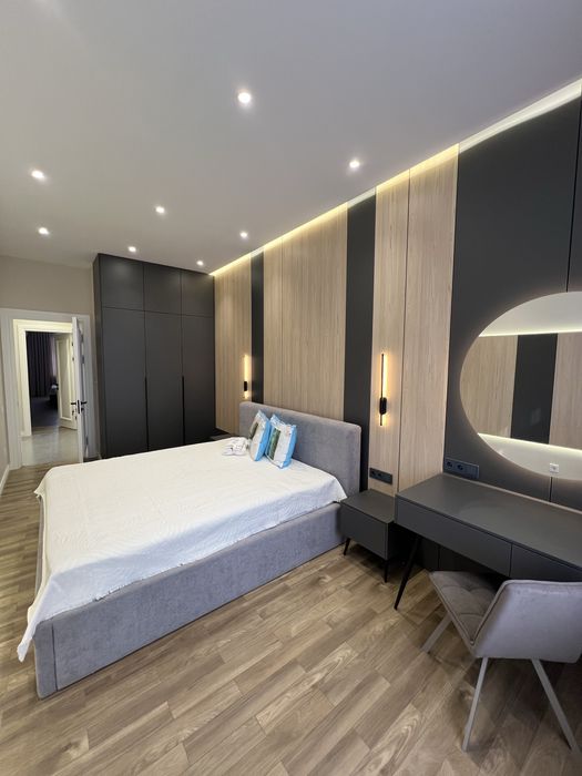 Жк Казахстан! Сдаётся новая 3- ком квартира срочно! Реальное фото!