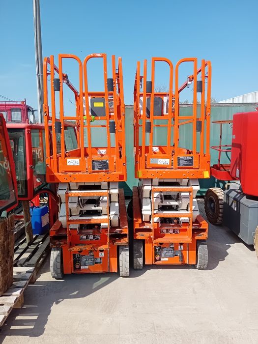 Nacela electrica 10 m An 2017 Snorkel S3226E