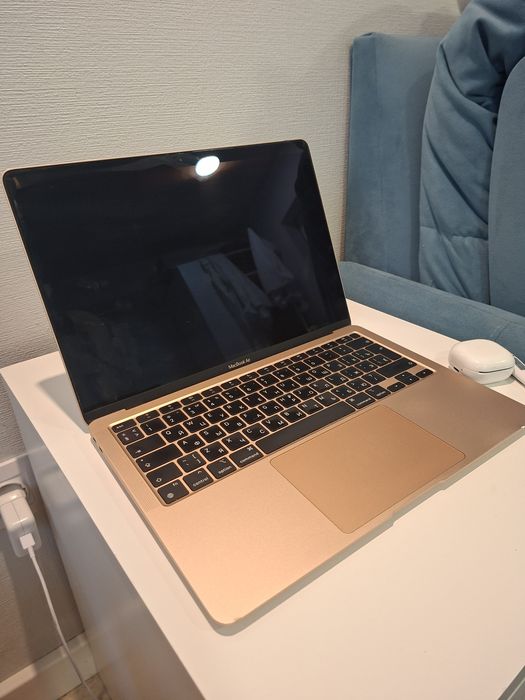 Apple Macbook Air M1 розовое золото