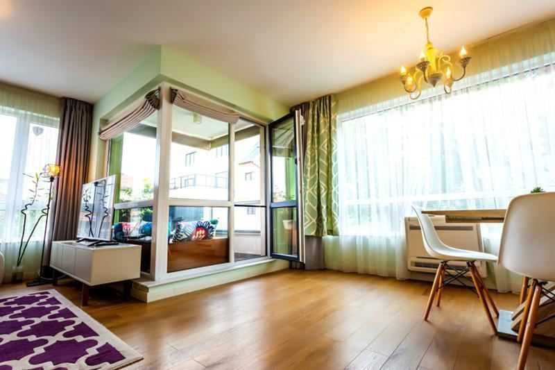 Дава се под наем Тристаен апартамент в София, Витоша - 105 кв.м за 548.25 € - Снимка #3