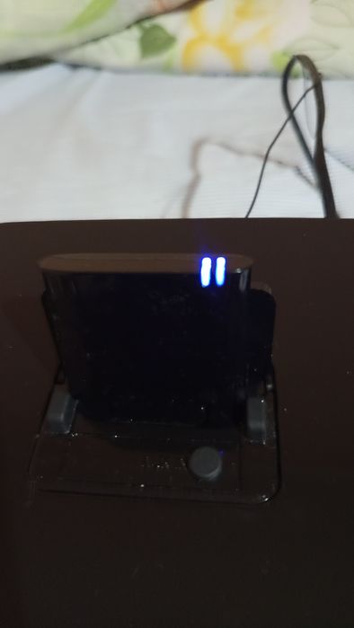 Радио часовник с блутут