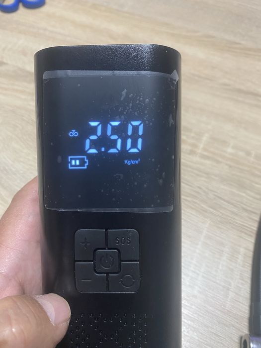 Компресор с usb заряд