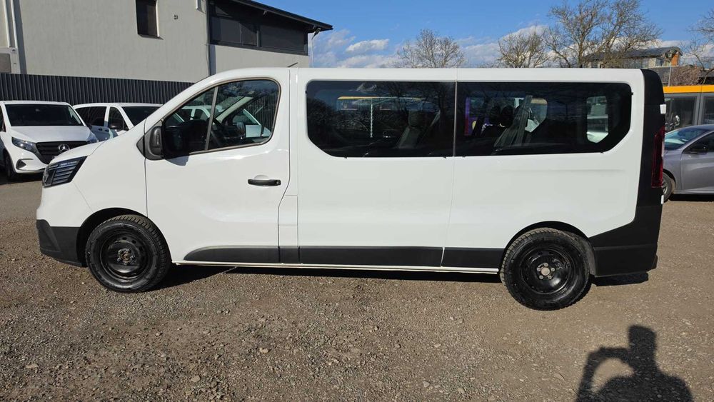 Renault Trafic 2.0 Blue dCi 110 S&S L2H2 8+1 Life