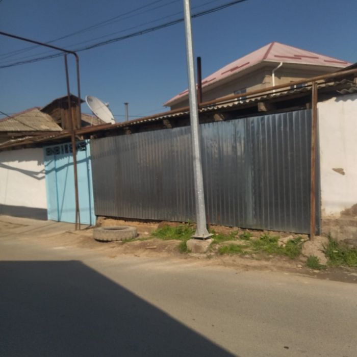 Продам дом в центре города Сарыагаш