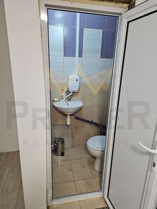 Магазин в Варна-Трошево площ 40 цена 300