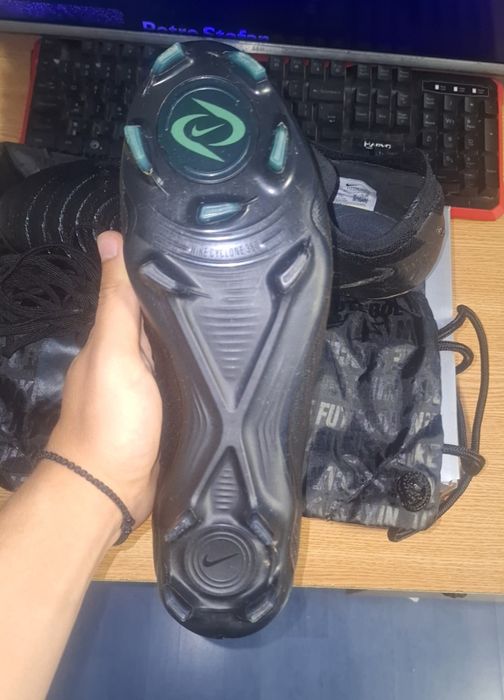 Ghete fotbal Nike Elite Phantom Luna 43