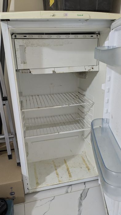 Холодильник 108x60